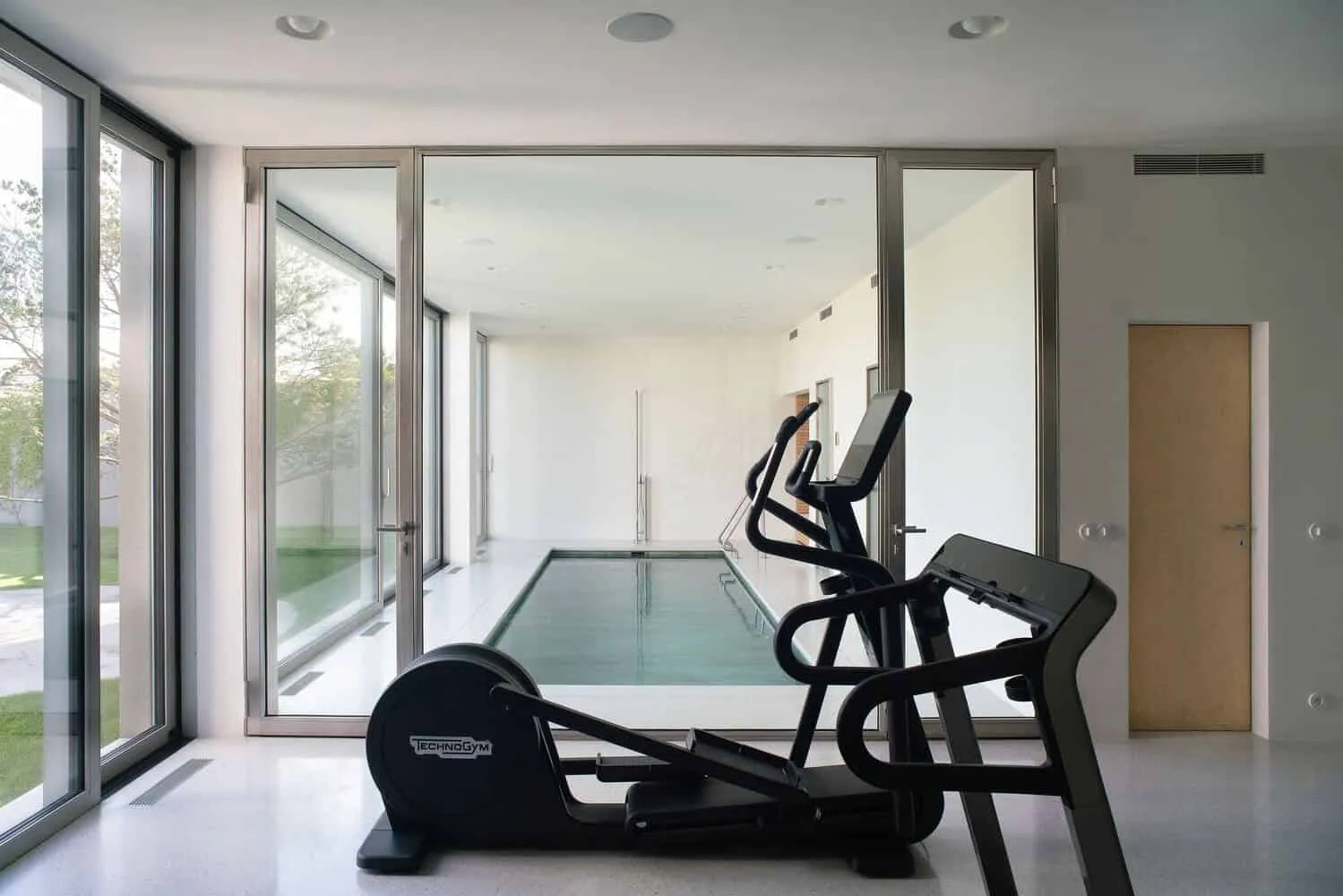 Suburban Villa | Nacházel Architekti | Prague, Czech Republic