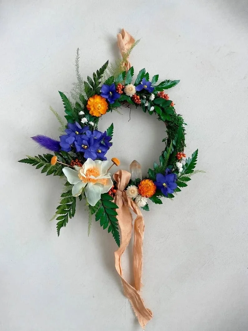 Guirnalda floral artesanal