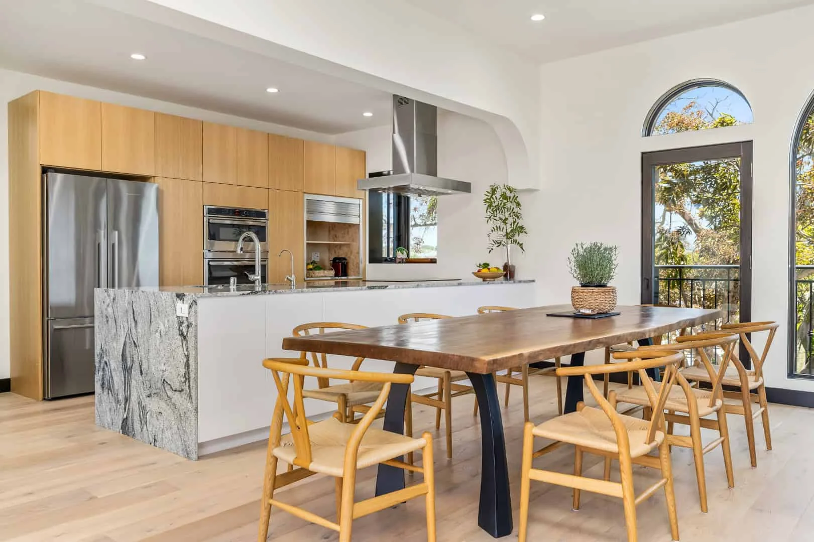 2. Comedor Mediterráneo, Los Ángeles