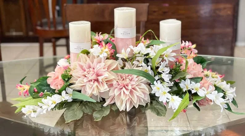 4. Composición floral de primavera con flores