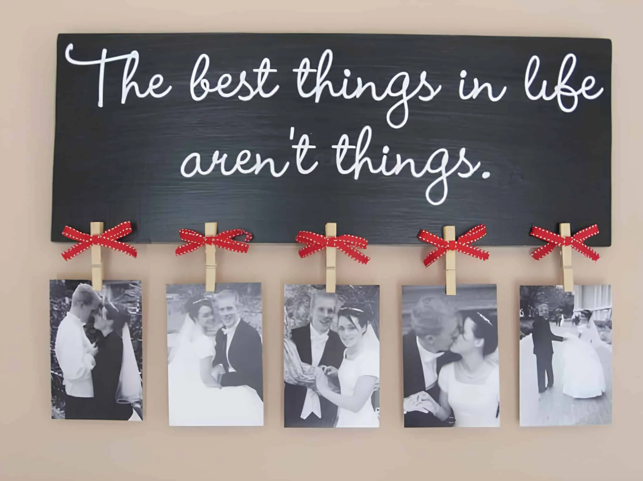 DIY照片夹和励志名言的照片板