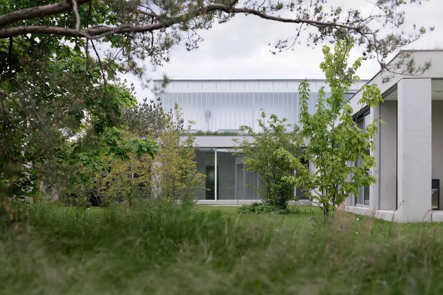 Suburban Villa | Nacházel Architekti | Prague, Czech Republic