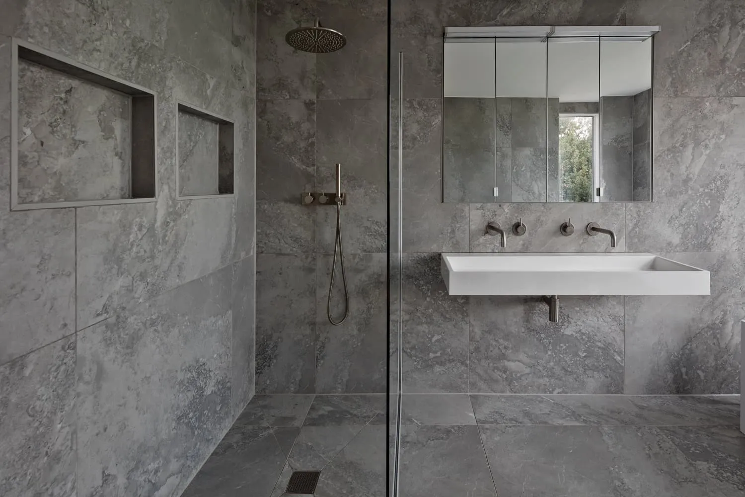 Storey House by Facit Homes: Modern Housing in an Exceptional Natural Setting