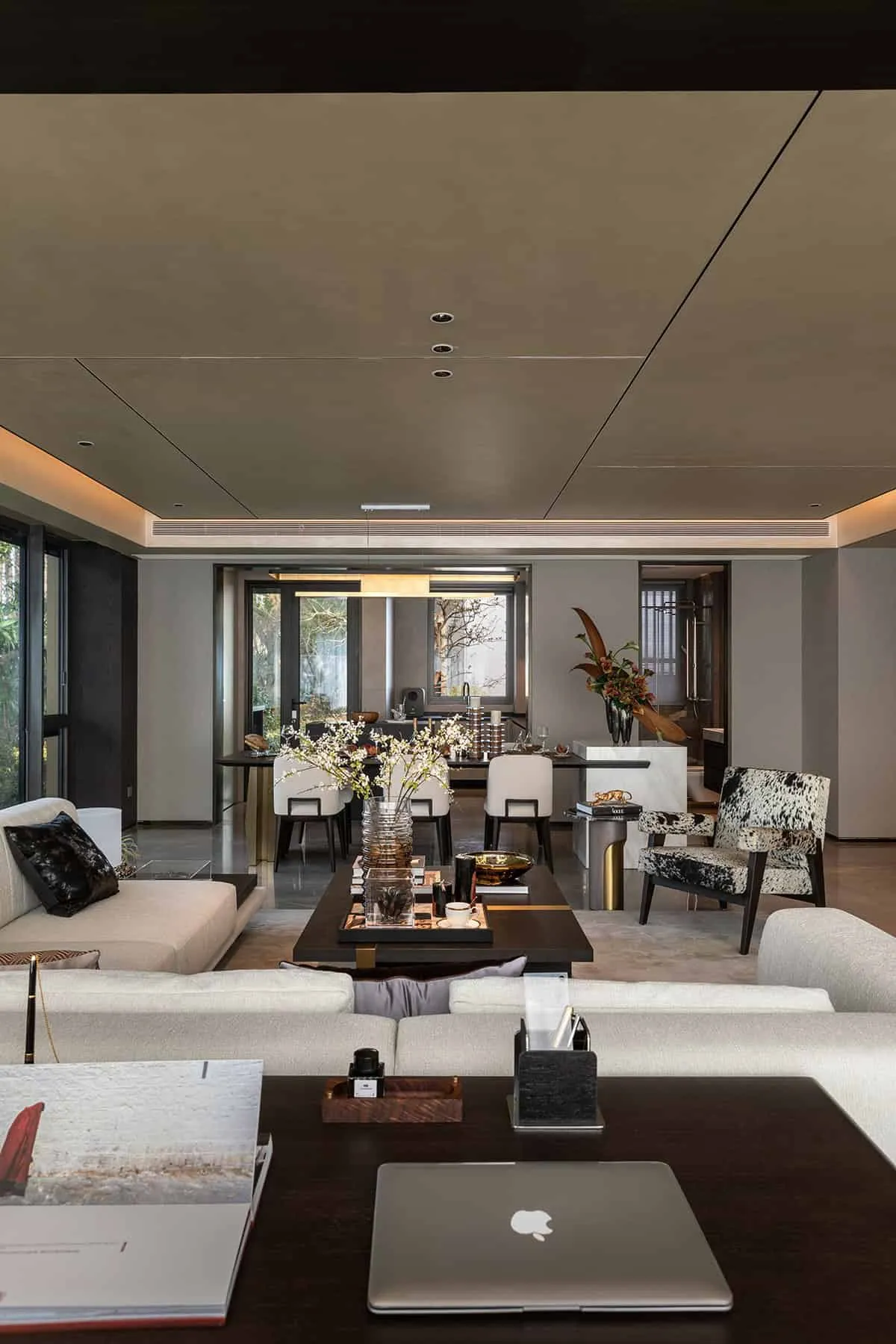 Season Mansion model home by WJ Studio: A celebration of life in Changzhou