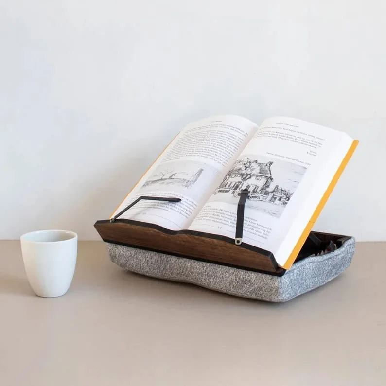 13. Soporte mini para libros