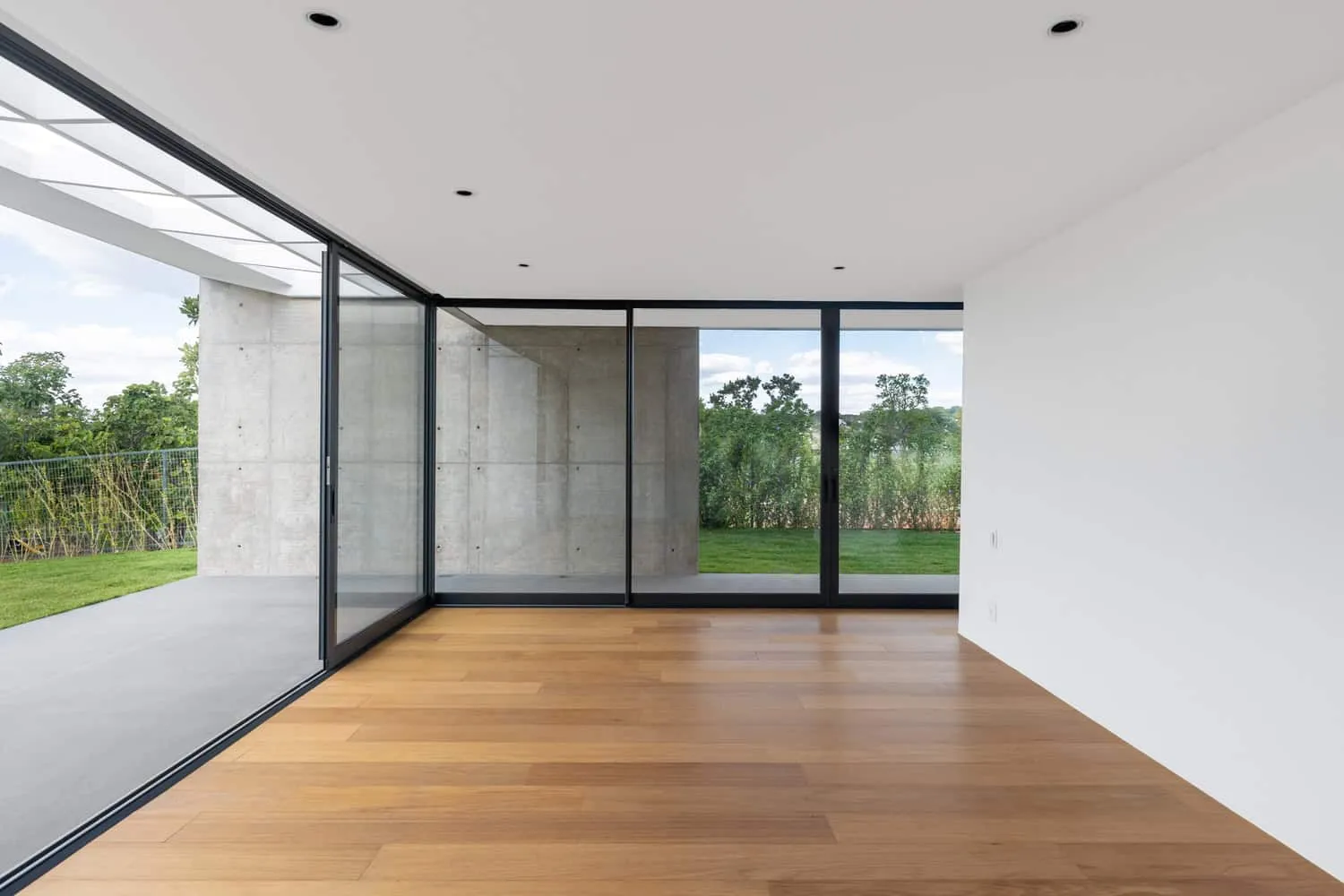 House RRD 03 by Paulo Henrique Paranhos: Housing in Harmony with the Cerrado