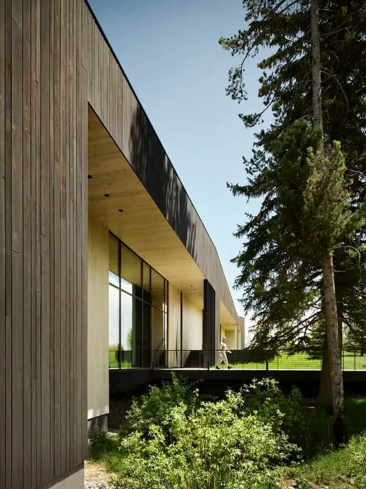 ShineMaker Residence by CLB Architects — Mountain Cottage in Wyoming