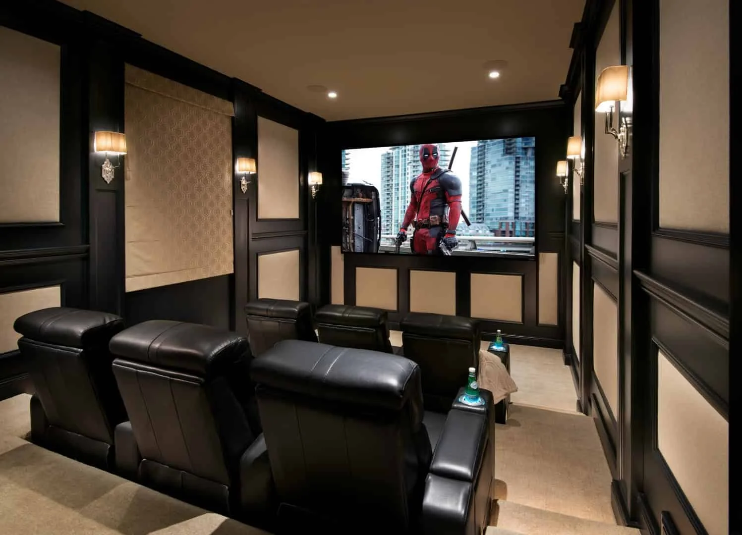 10. Cine mediterráneo, Phoenix