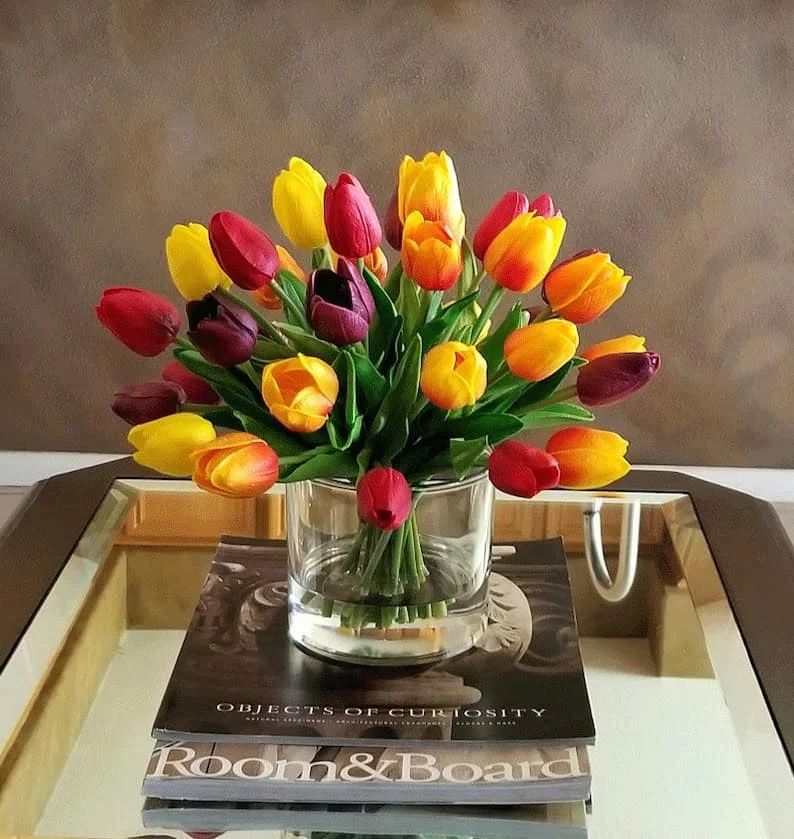 12. Composición floral de primavera