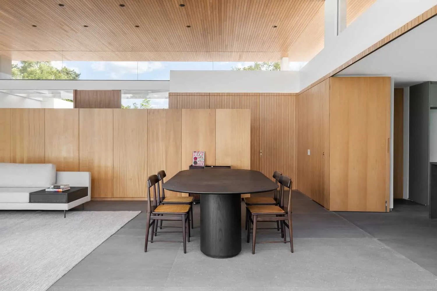 House RRD 03 by Paulo Henrique Paranhos: Housing in Harmony with the Cerrado