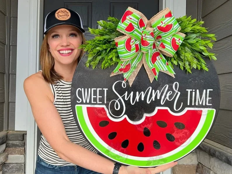 6. Decoración de puerta estival