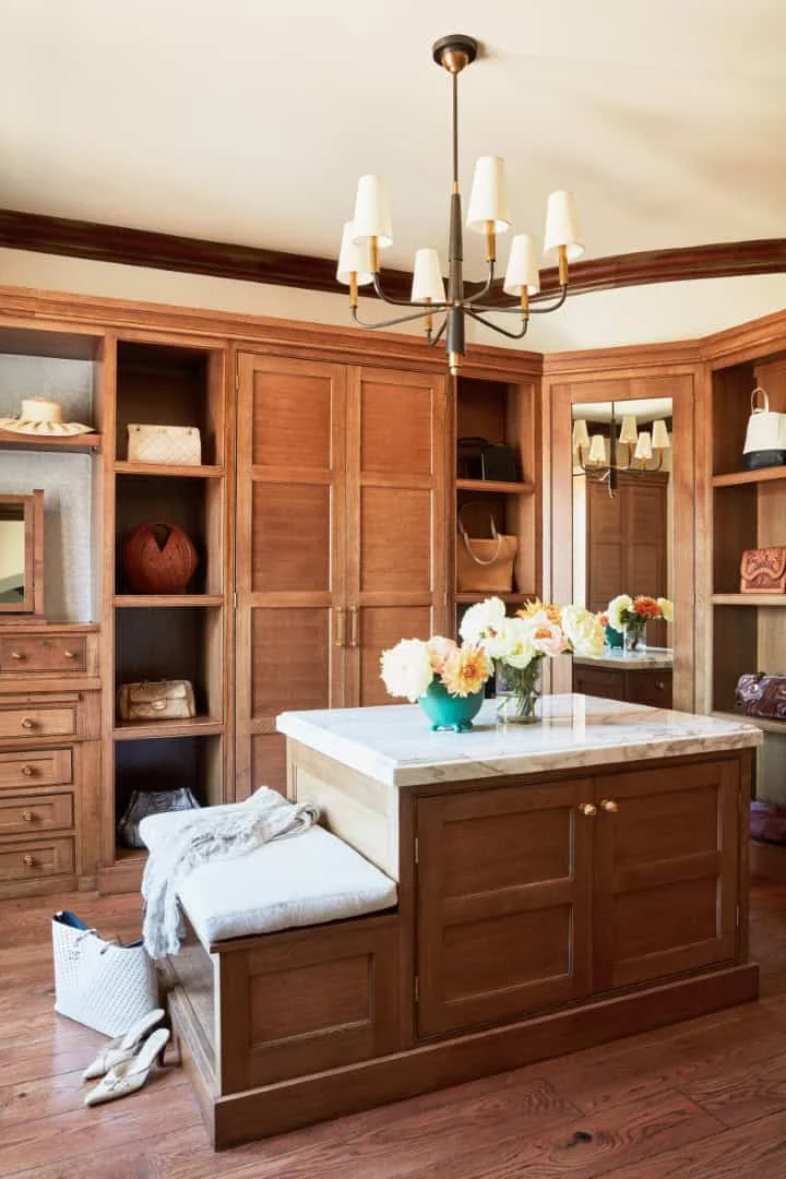 8. Armario mediterráneo, Los Ángeles