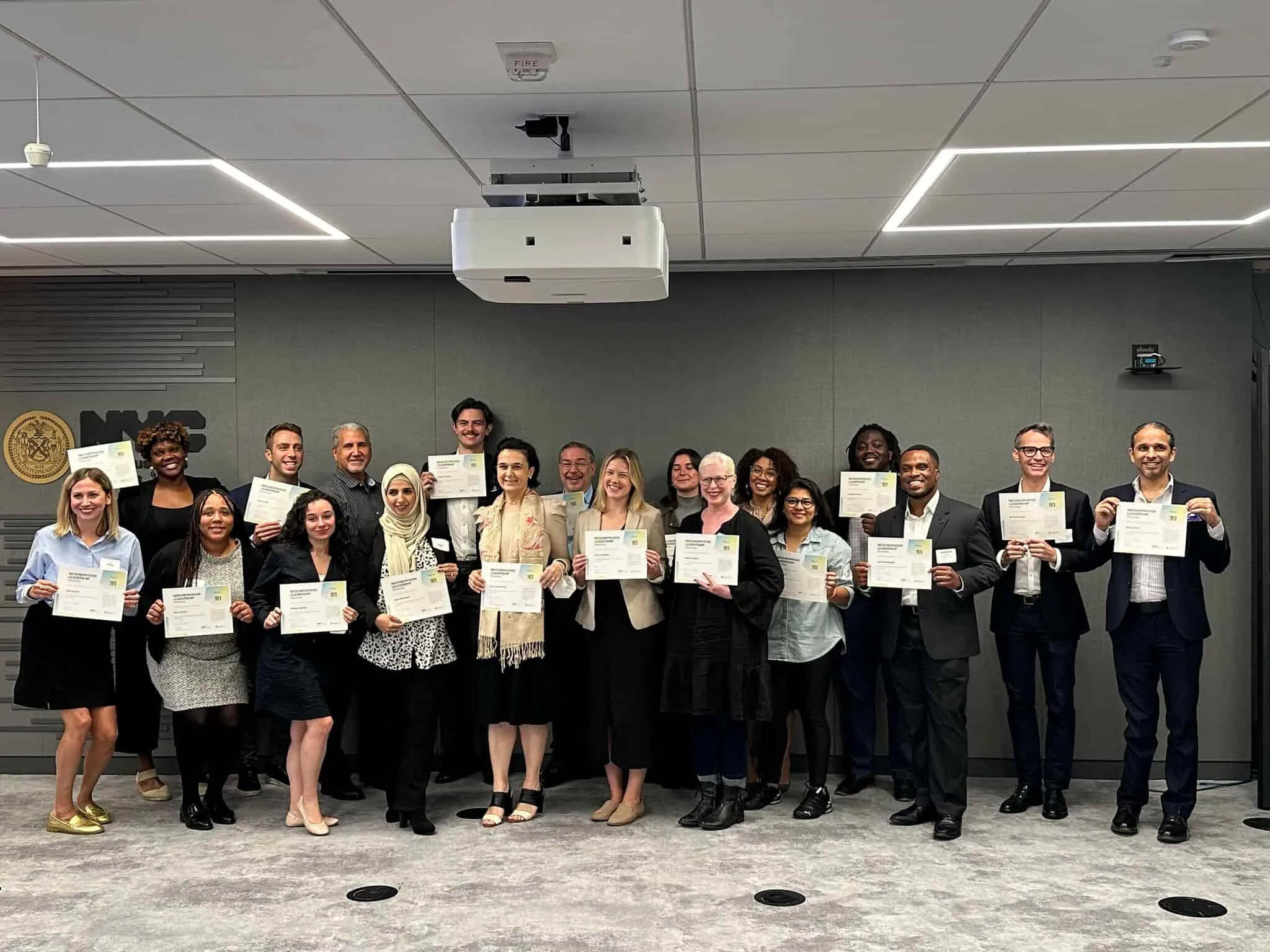 阿arti 梅hta 在促进纽约低收入社区清洁交通方面的领导力