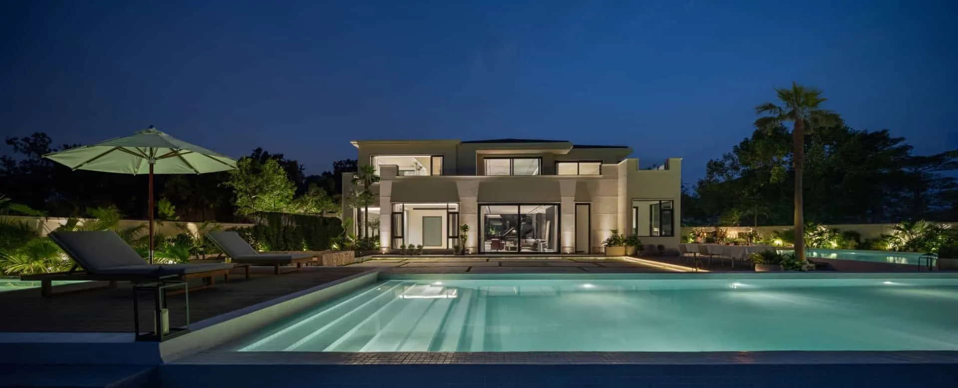 赫罗纳岛1号别墅，BDSD无限设计：融合自然的温馨居所