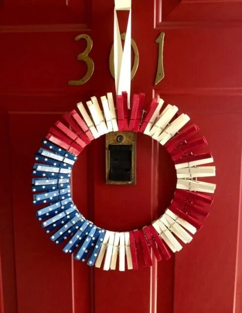 11. Pins Wreath with Patriotic Design