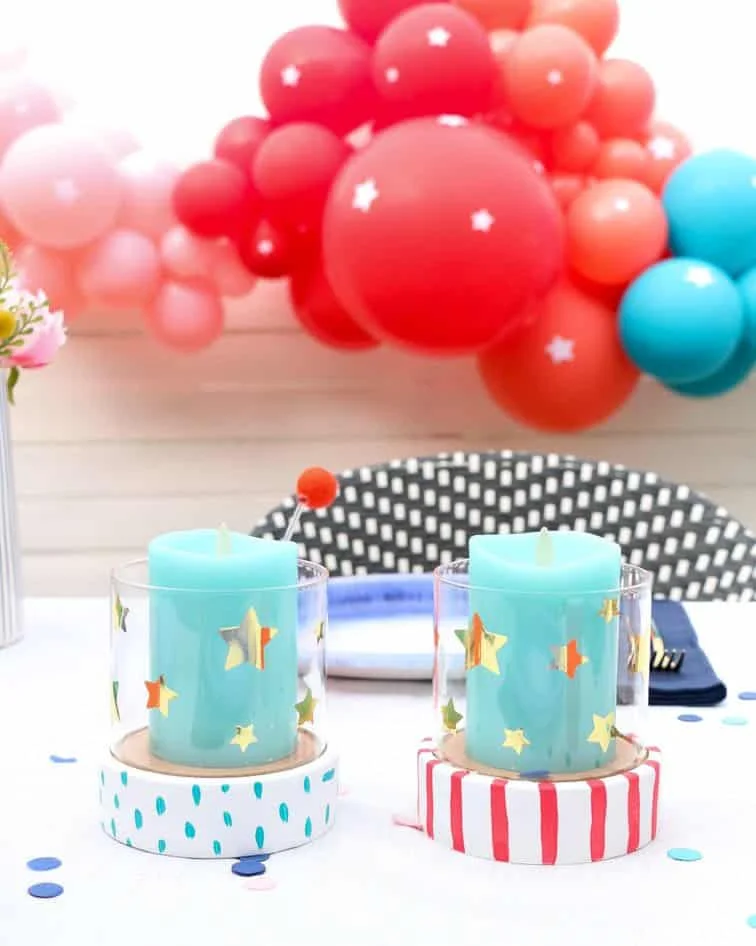14. Velas patrióticas DIY decoración del 4 de julio