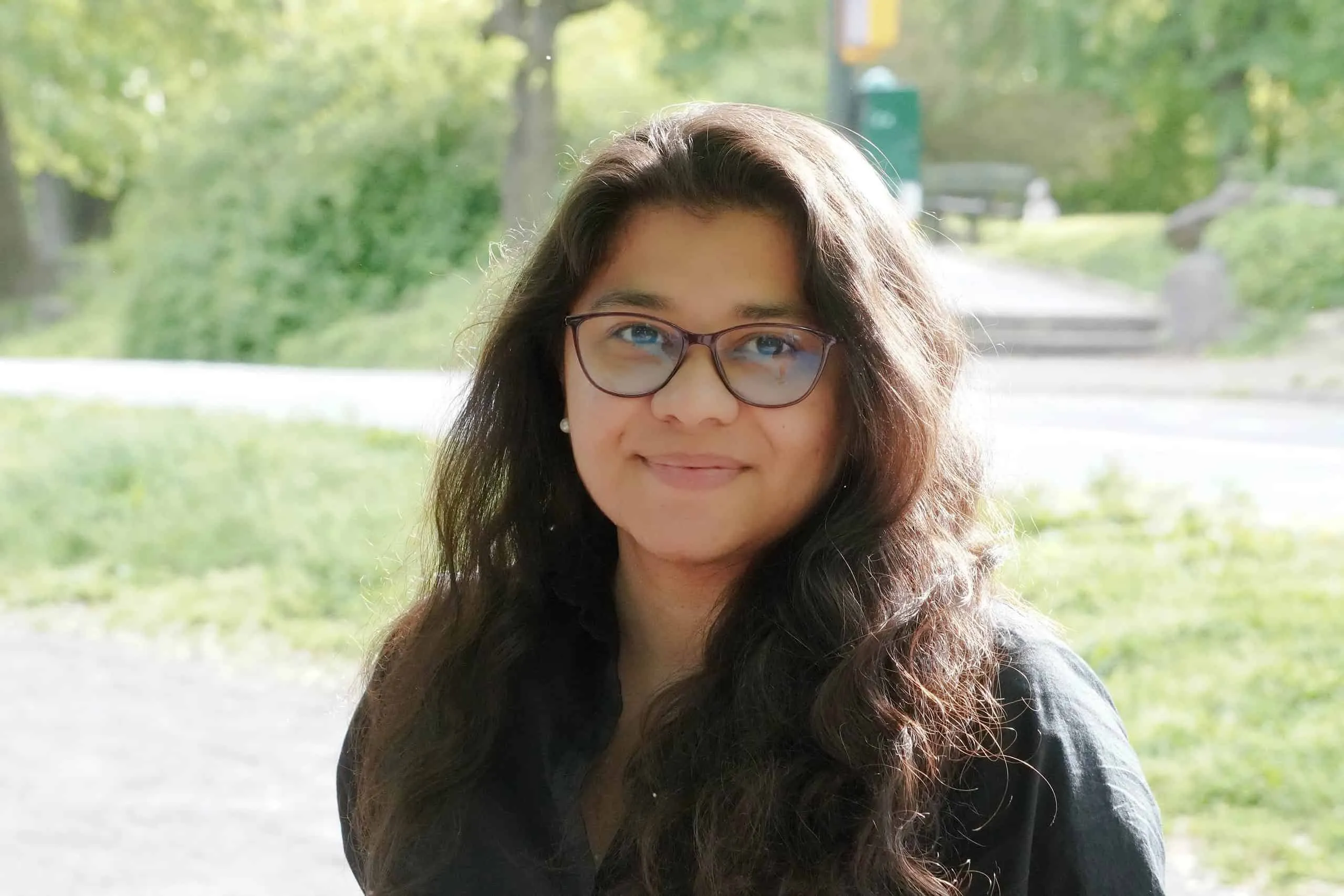 阿arti 梅hta 在促进纽约低收入社区清洁交通方面的领导力