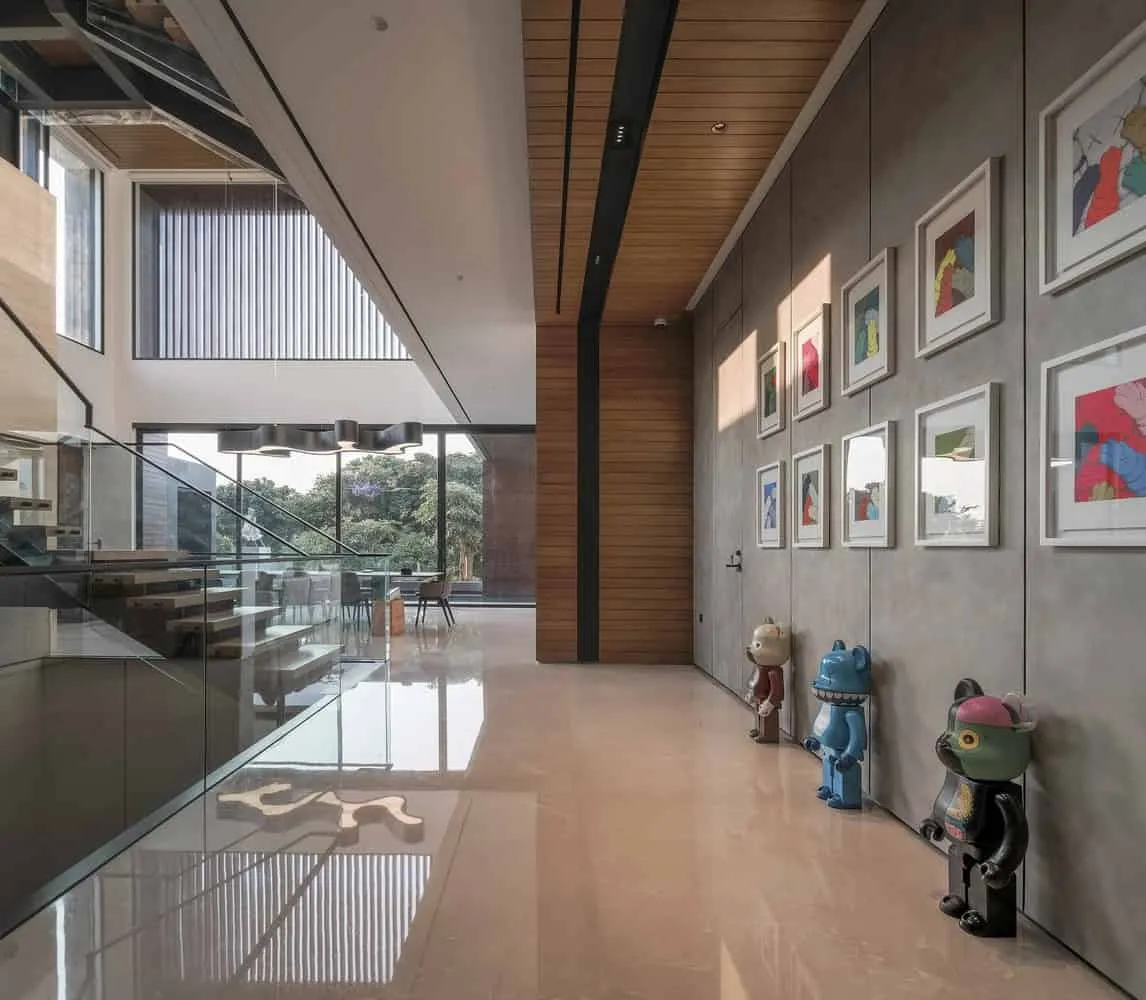 House R+J by DP+HS Architects in Jakarta: Sculptural Home for Art, Architecture and Family Life