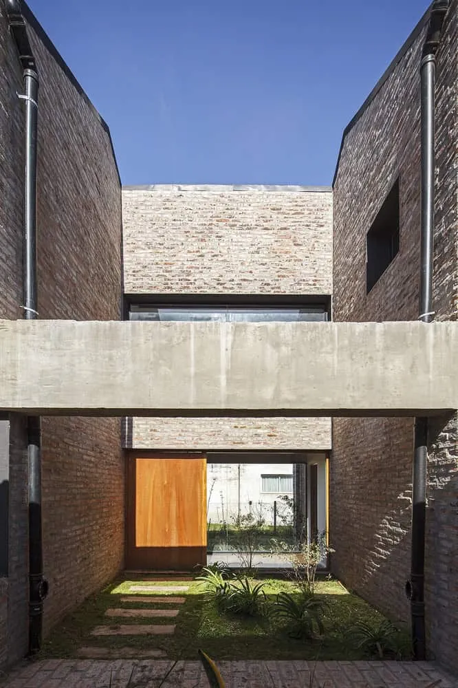 阿多尔福·施利珀建筑事务所的阳台住宅 | 阿根廷罗萨里奥