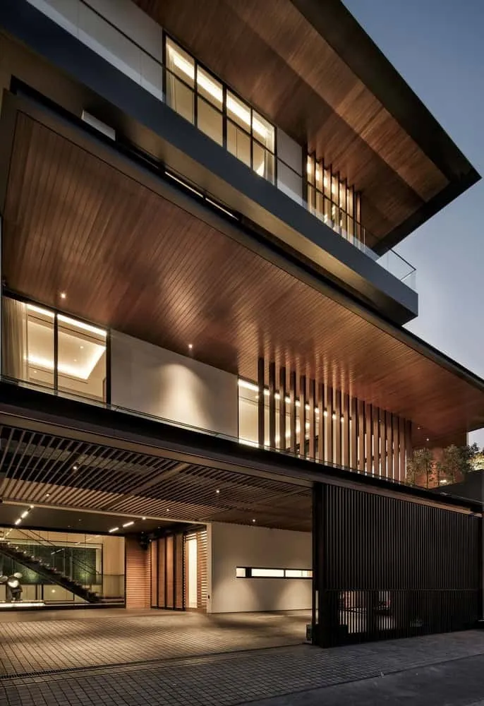 House R+J by DP+HS Architects in Jakarta: Sculptural Home for Art, Architecture and Family Life