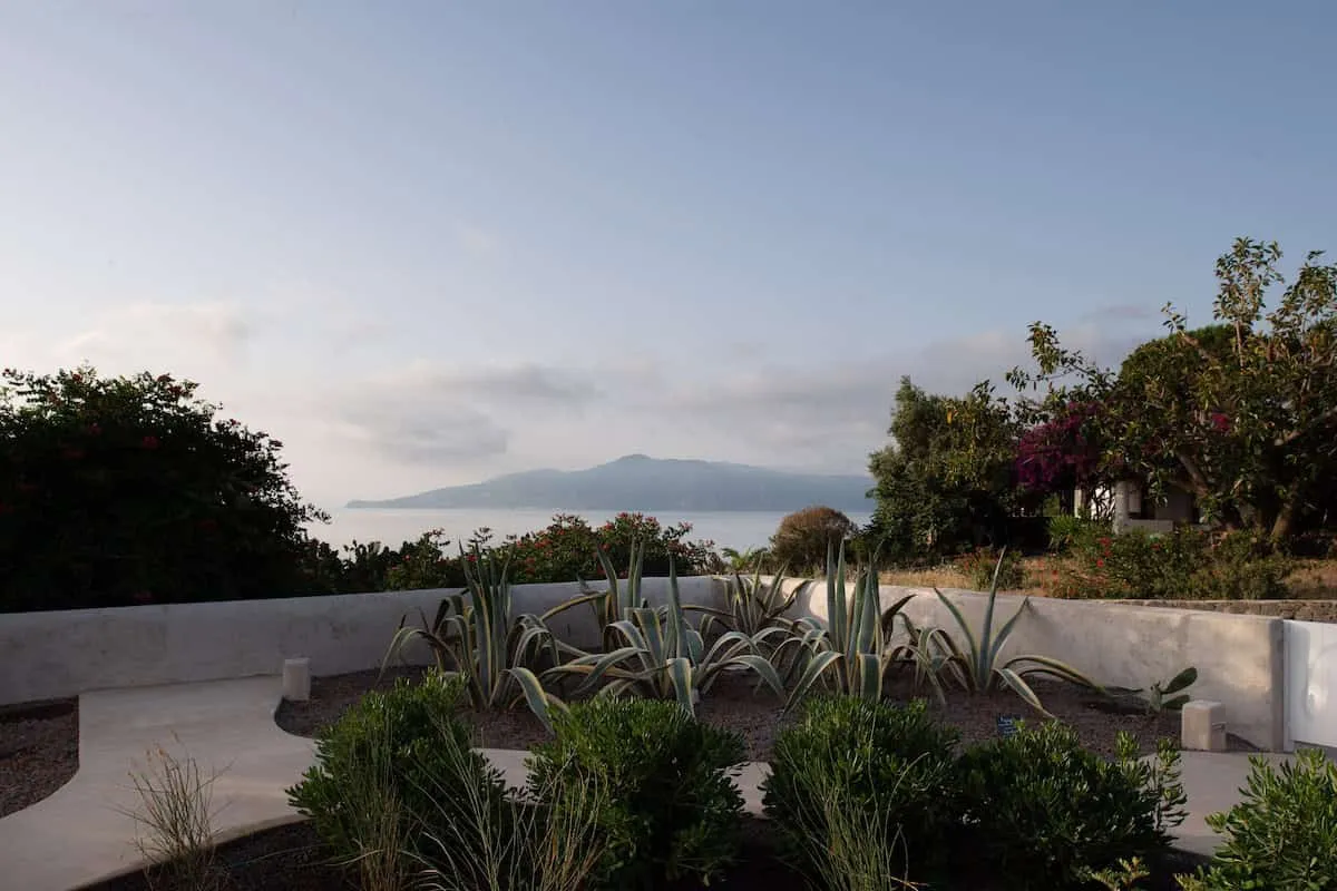 卡波法罗灯塔：由MAB Arquitectura建筑事务所修复的照明设施