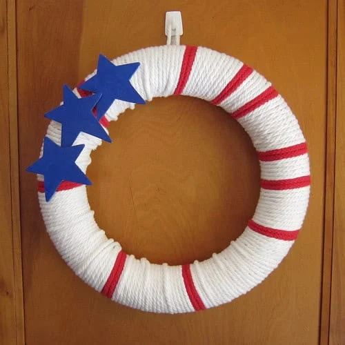8. Rope Wreath with Stars and Stripes