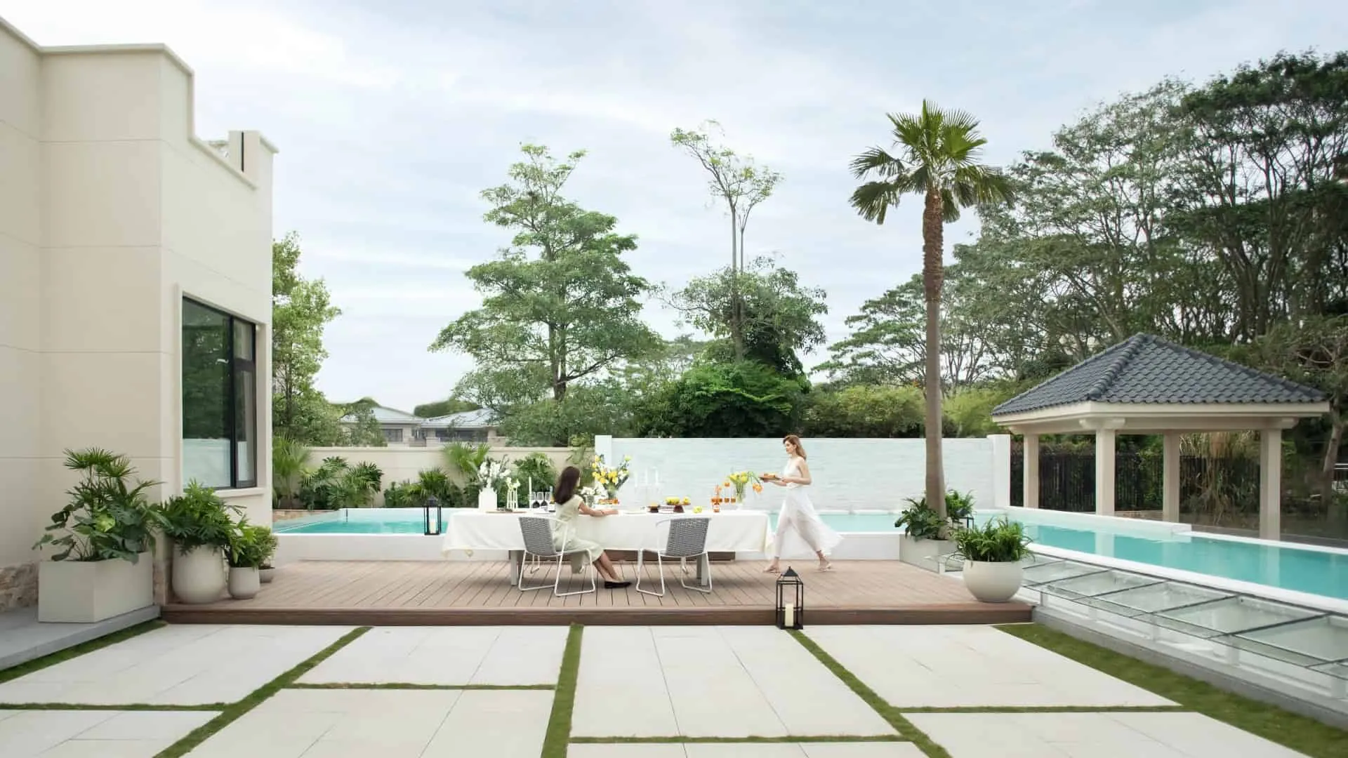 赫罗纳岛1号别墅，BDSD无限设计：融合自然的温馨居所