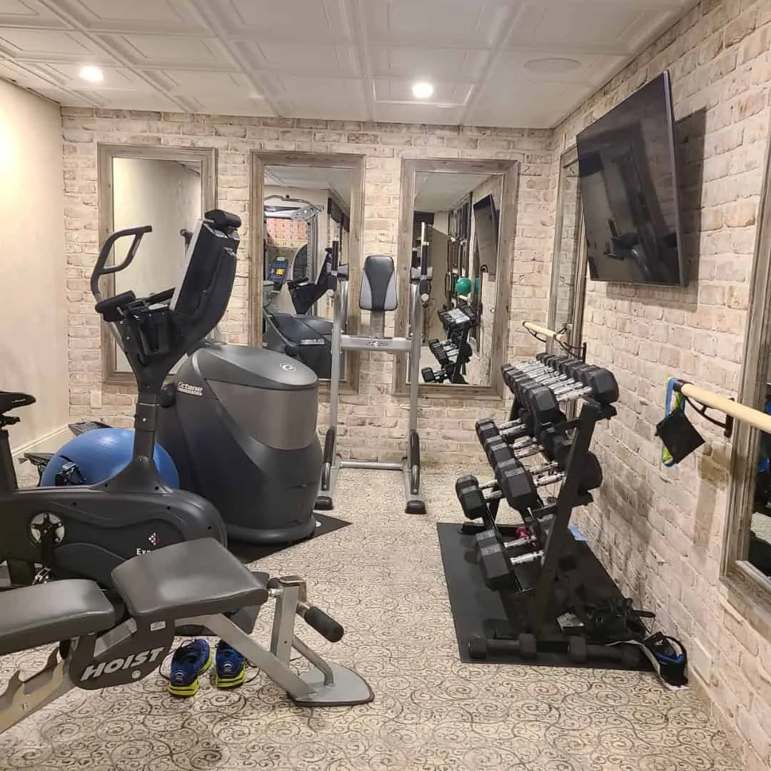 13. Sala de entrenamiento mediterránea, Grand Rapids