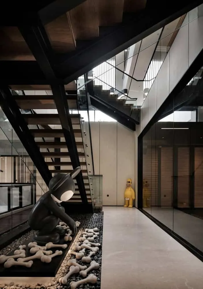 House R+J by DP+HS Architects in Jakarta: Sculptural Home for Art, Architecture and Family Life