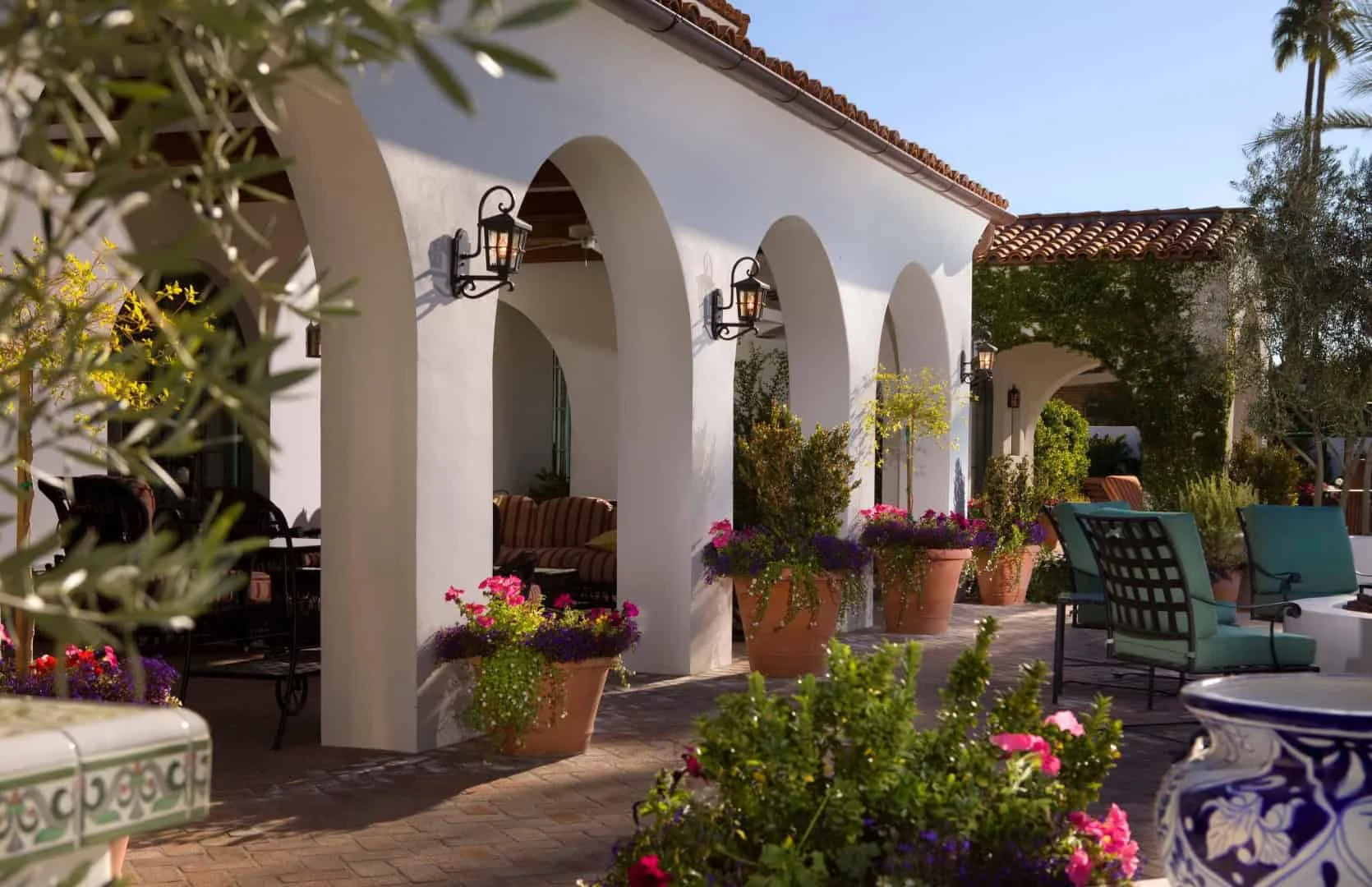 Consejos para cuidar tu patio estilo Mediterráneo