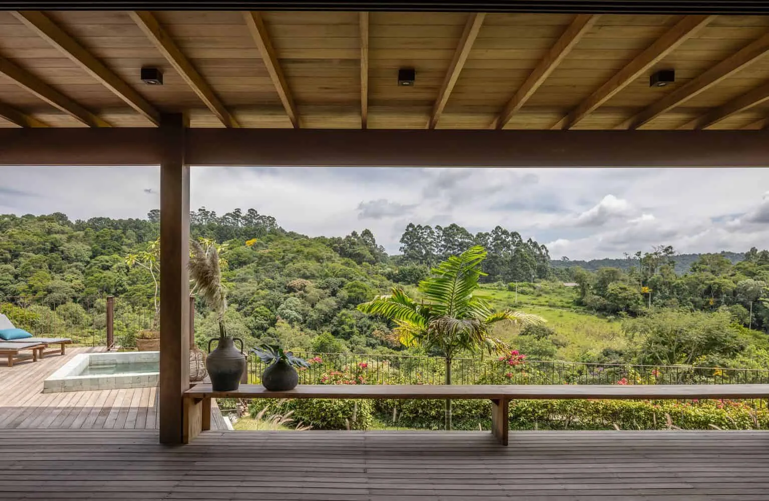 回弹屋 | In House | 巴西圣罗克 回弹屋 | In House | 巴西圣罗克