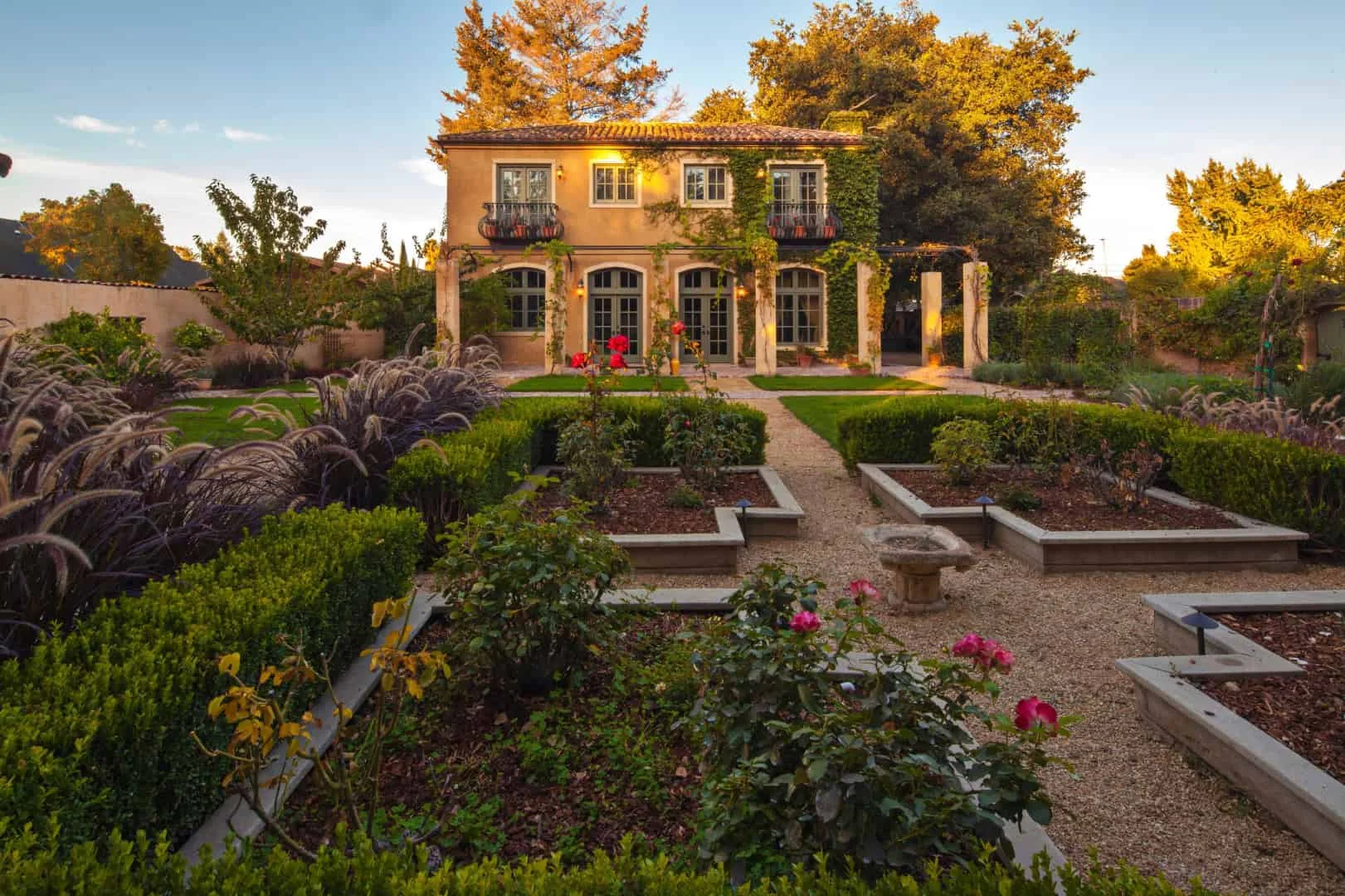 Paleta de colores mediterránea: una sinfonía de color y aroma