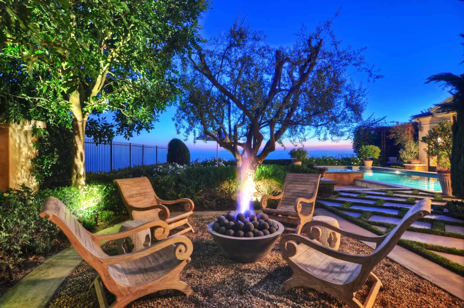 12. Patio mediterráneo, Condado de Orange