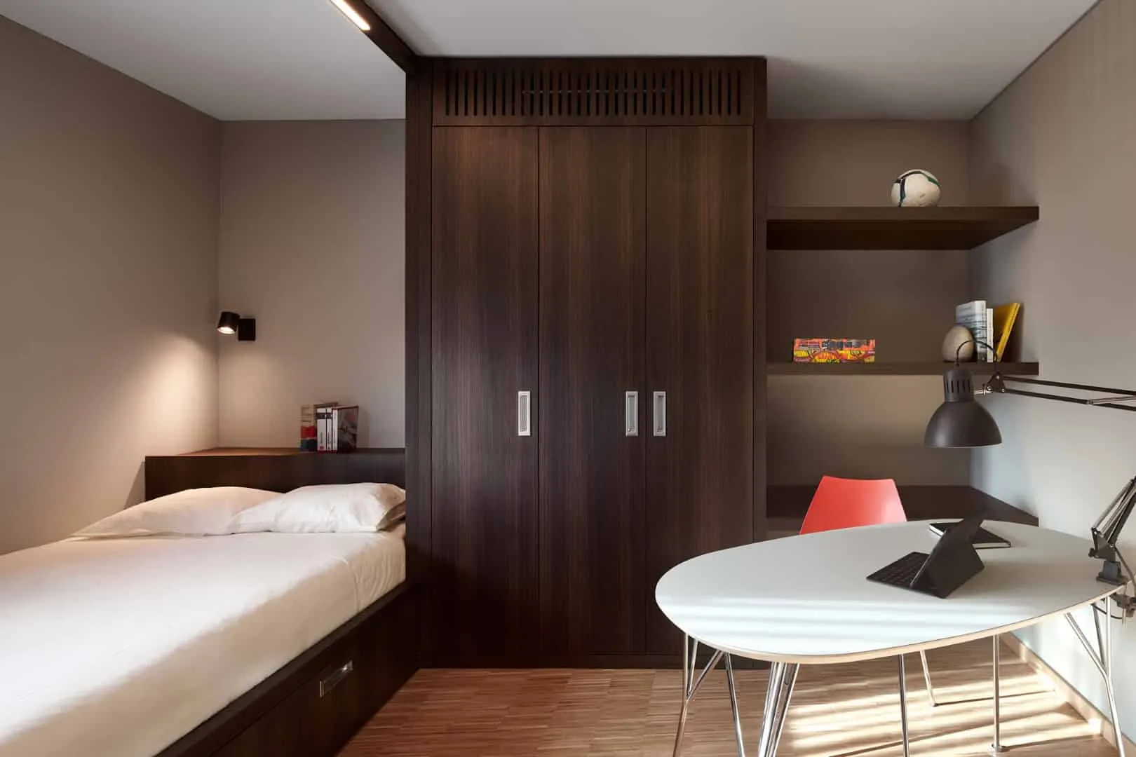 弗兰克林大学瑞士校区扩建项目由弗拉维亚诺·卡普里奥蒂建筑事务所设计