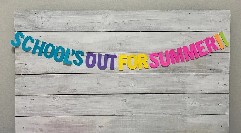 2. El colegio terminó para el verano