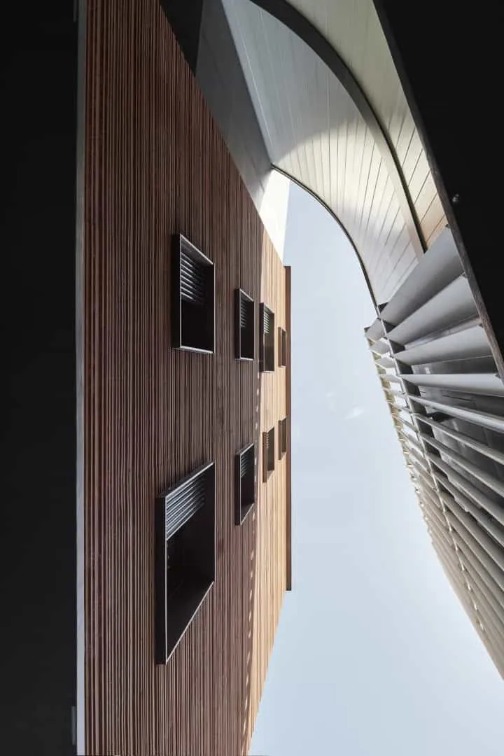 弗兰克林大学瑞士校区扩建项目由弗拉维亚诺·卡普里奥蒂建筑事务所设计