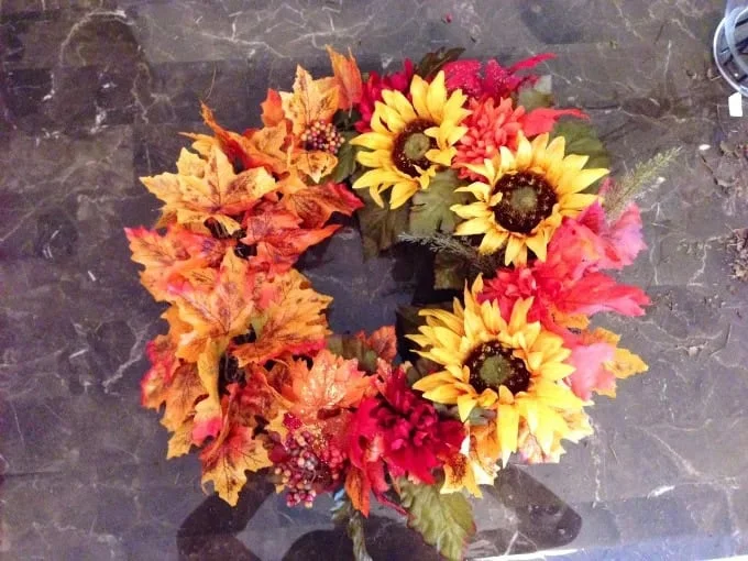 Embracing the Beauty of a DIY Fall Wreath
