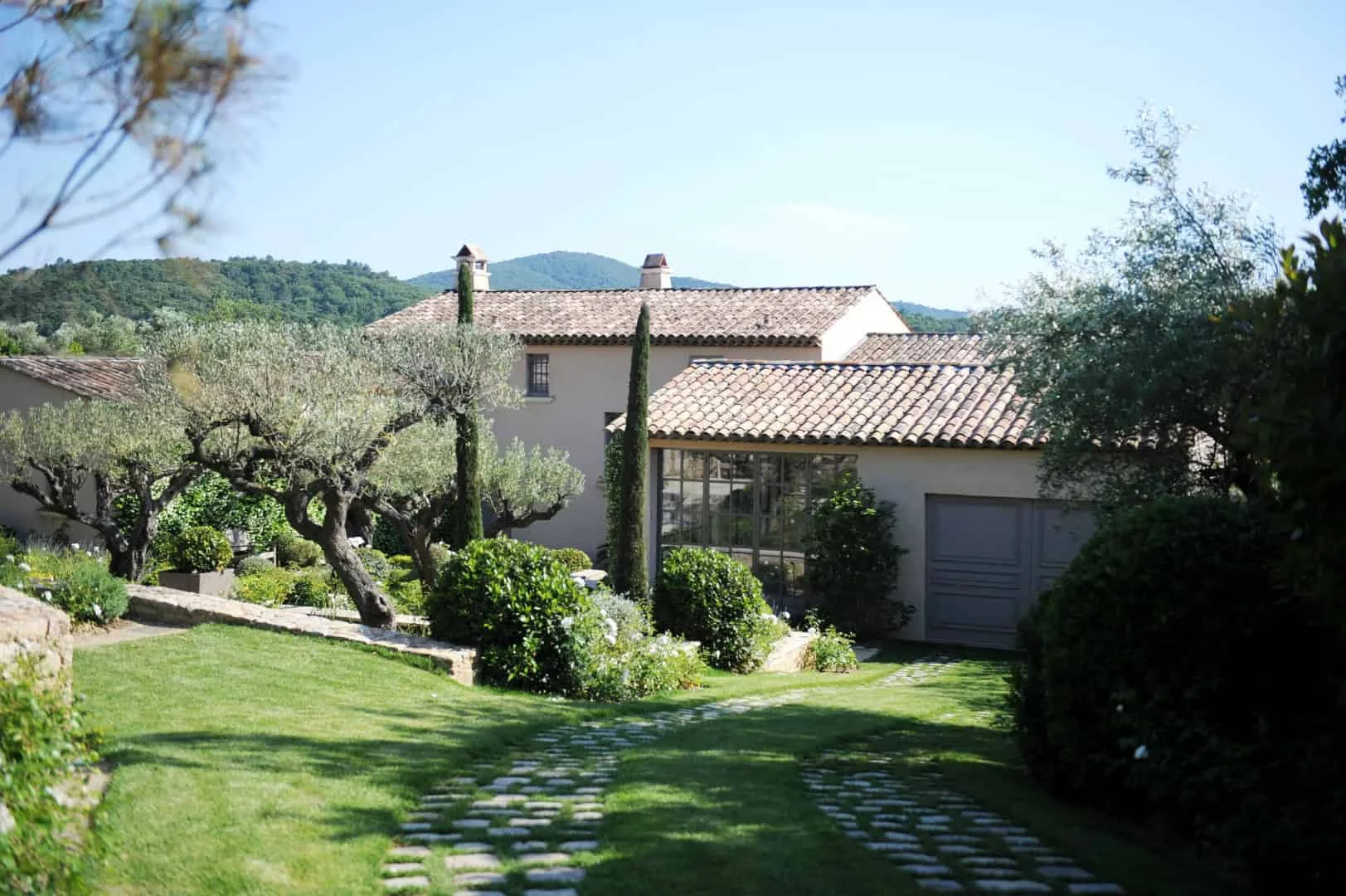 Creación de un garaje para todas las estaciones