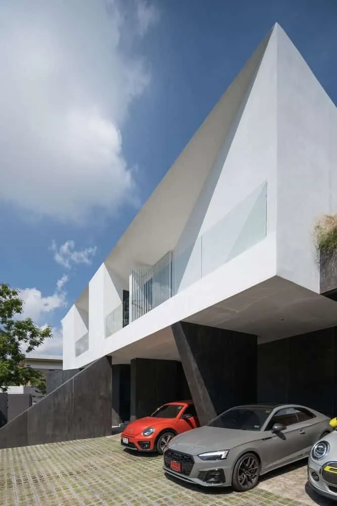 山丘上的房子 | HAA Studio | 泰国猜也奔府