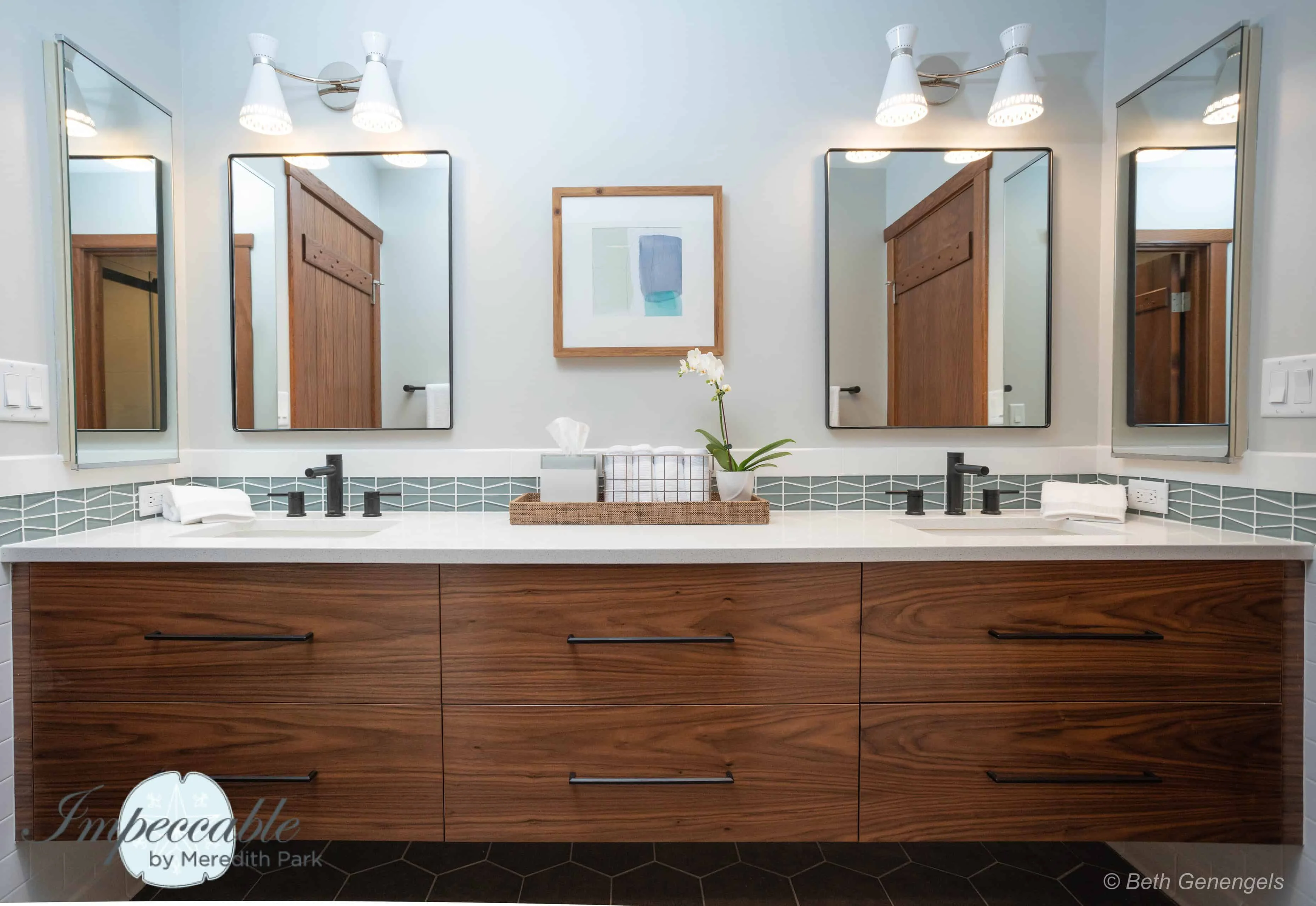 Integración del diseño mid-century con funcionalidad moderna