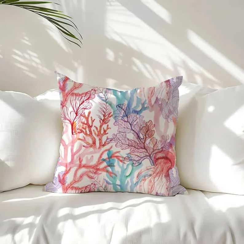 Almohada con arrecife coral acuarela
