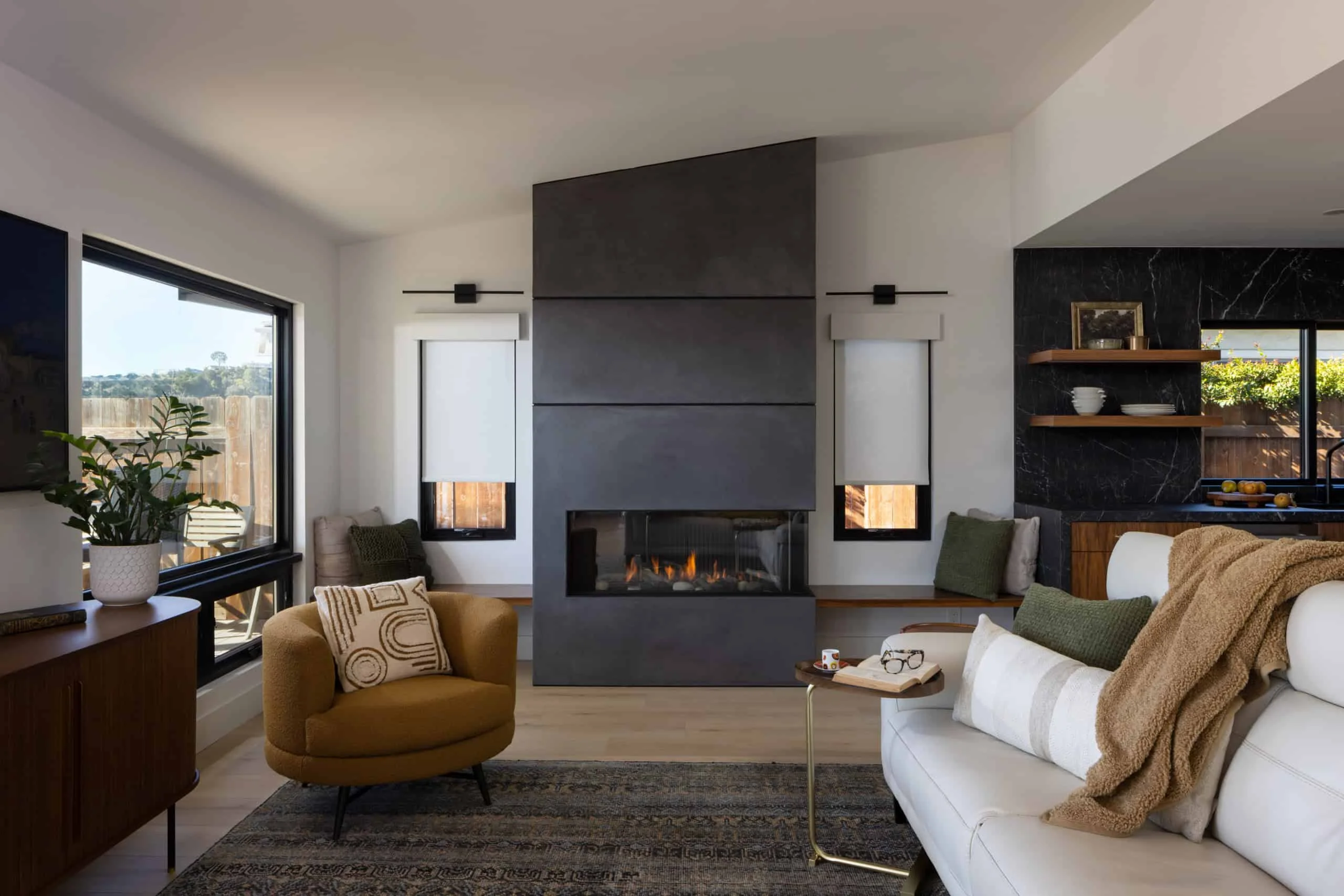 Designing a Cohesive Mid-century Modern Living Room