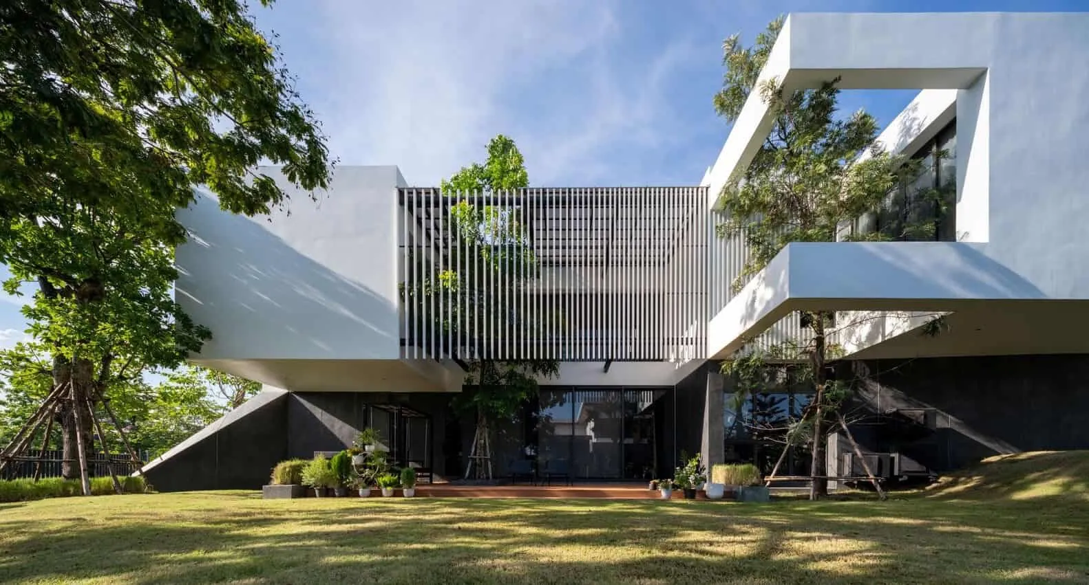 山丘上的房子 | HAA Studio | 泰国猜也奔府