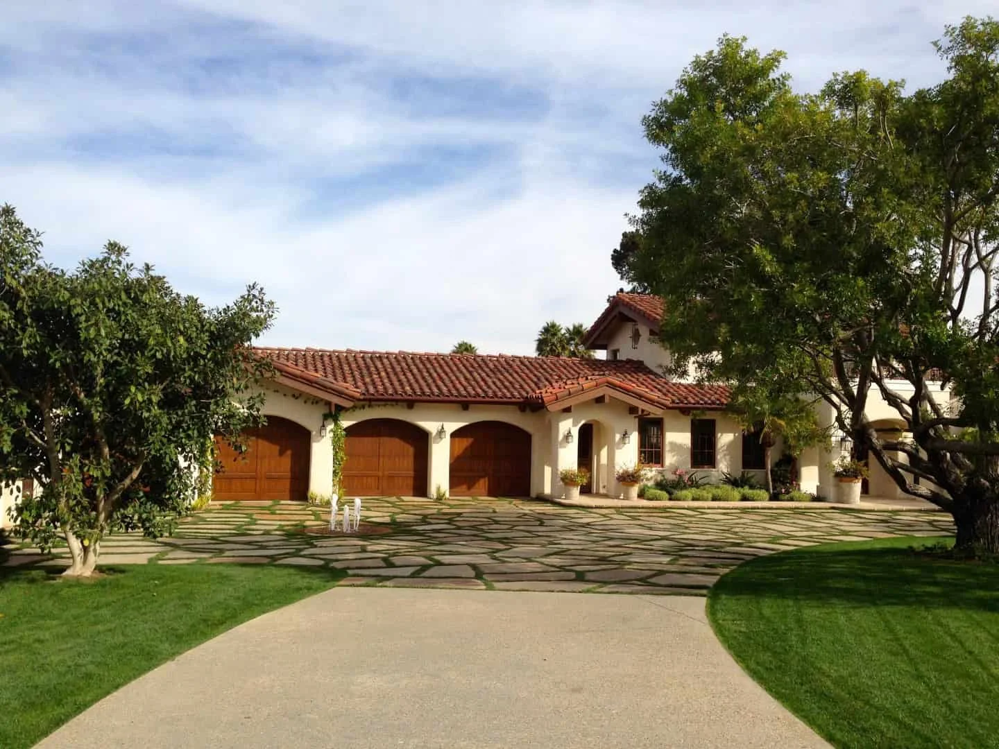 Garaje marino para mejorar la apariencia exterior de la casa