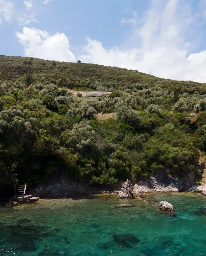 THYTA House: Sustainable Mountain Resort on Lefkada, Greece