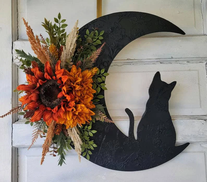 Unleash the Dark Magic with a Halloween Wreath
