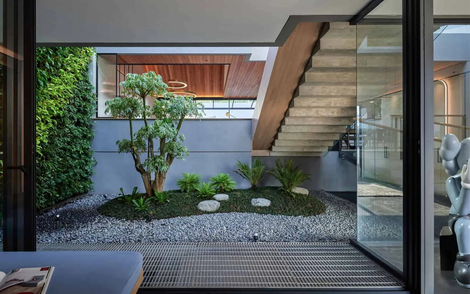 Jardin House: Un oasis urbano sostenible en Bandung de Patio Livity