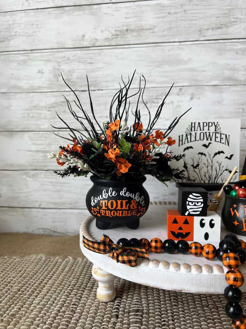 Lighting: The Key to a Spooky Centerpiece