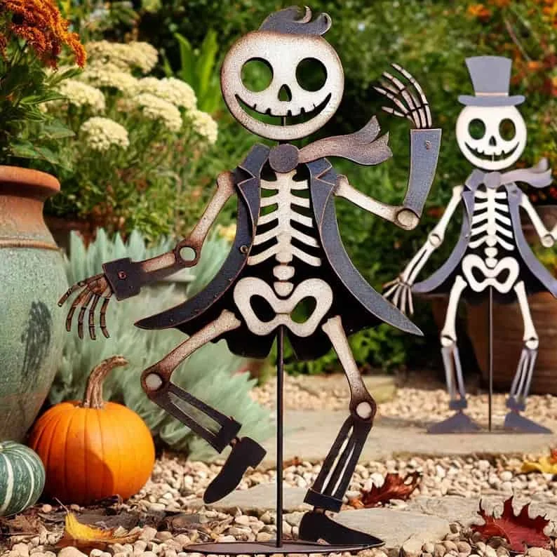 Decorate the Table with a Spooky Centerpiece