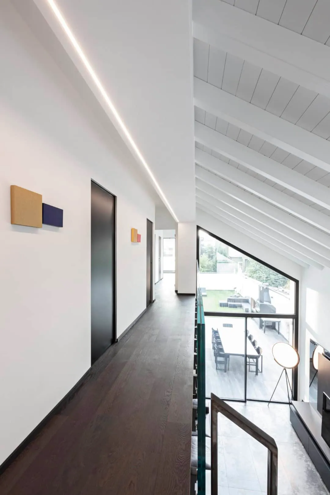 马尔泰萨纳，安尼切建筑事务所的奢华别墅：米兰郊区的几何杰作